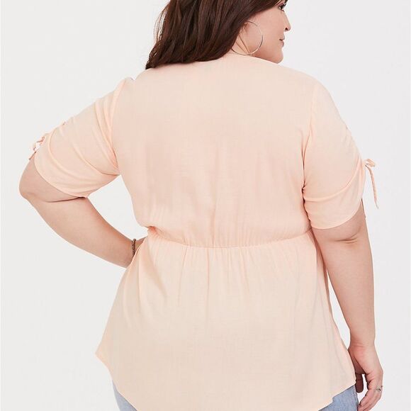 Torrid Challis Tie Sleeve Babydoll Top Peach Asymmetrical Hemline 1 1X - Picture 2 of 14